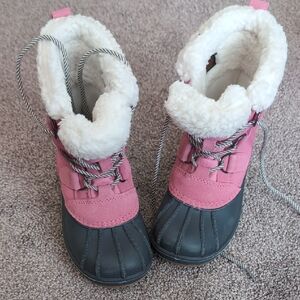 EUC Cat & Jack Pink Snowboots Sz 13